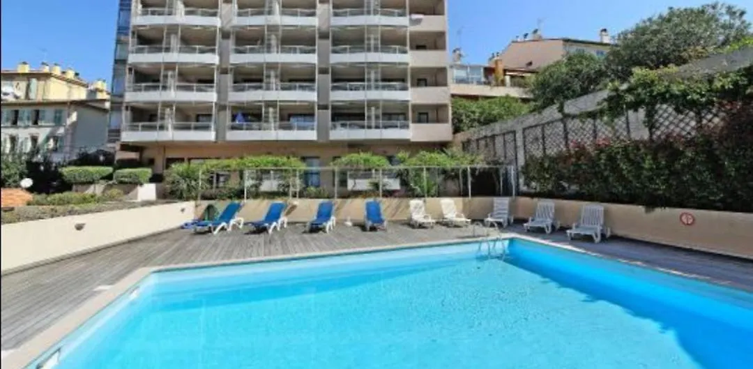 Apartment Cannes Pool